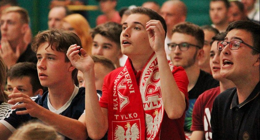 Pożegnanie ze strefą kibica. Mecz Szwecja - Polska