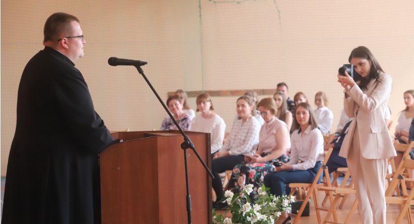 Uczniowie Ekonoma pożegnali rok szkolny