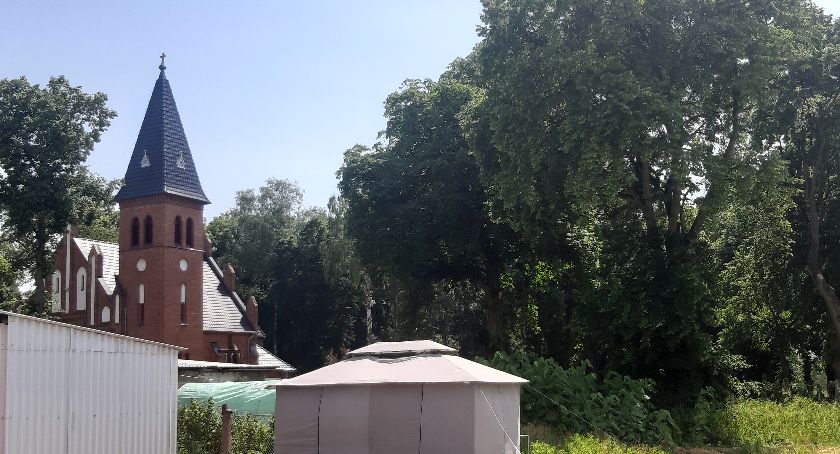 Budowa nowej plebanii coraz bliższa