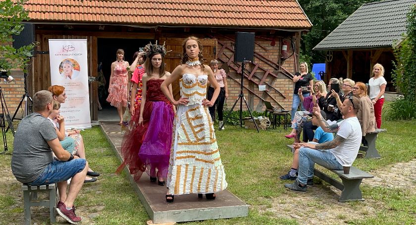 Pokaz mody w Zagrodzie Krajeńskiej 