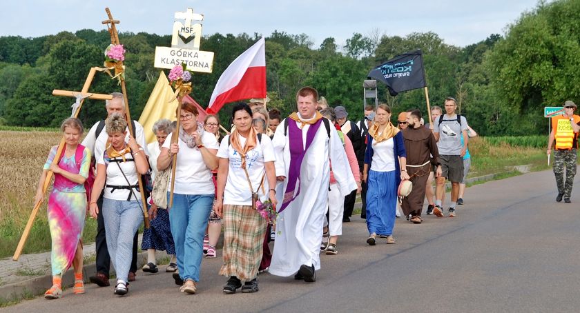 Z Górki Klasztornej na Jasną Górę wyruszyła piesza pielgrzymka