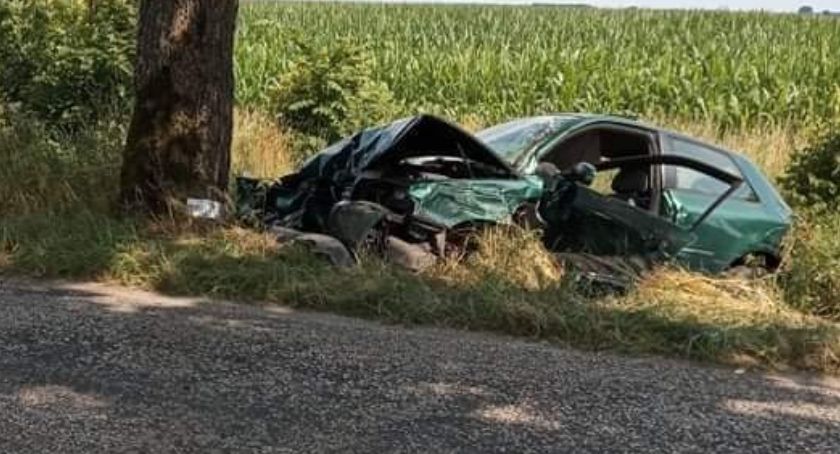 Czołówka audi z oplem