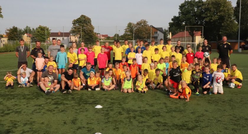 Nocne granie z Football Academy Fair Play Złotów