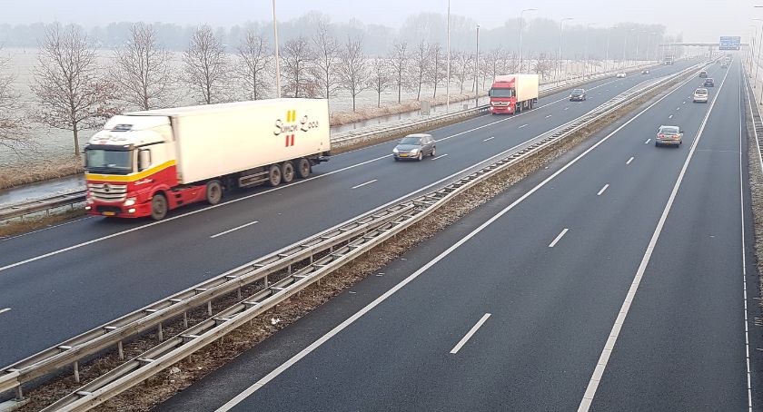 Przewoźniku, nie zwlekaj z rejestracją w e-TOLL