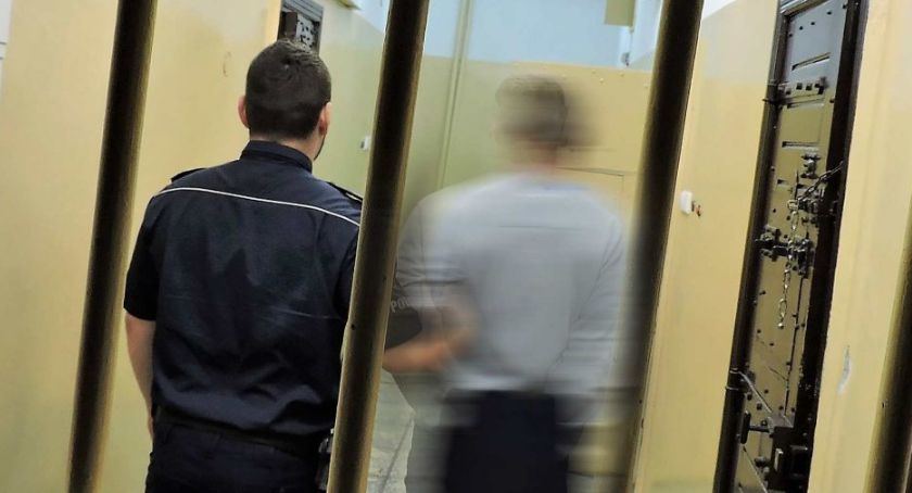 Zatrzymano sprawców pobicia i rozboju w Jastrowiu