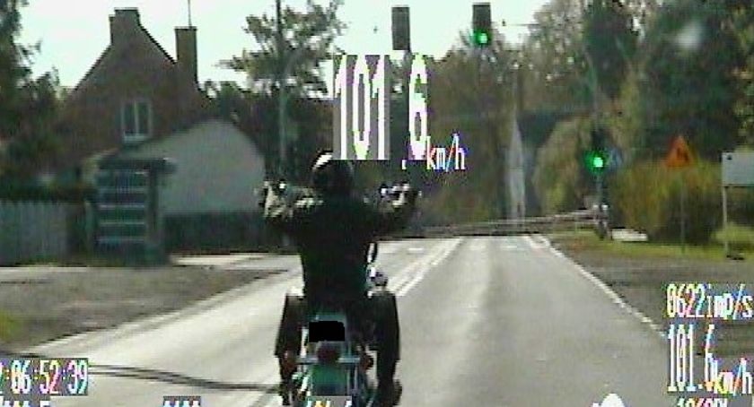 Policjanci zatrzymali cztery prawa jazdy