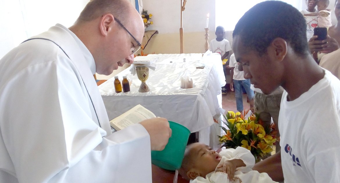 Ksiądz Adam Brodzik i Misja Madagaskar