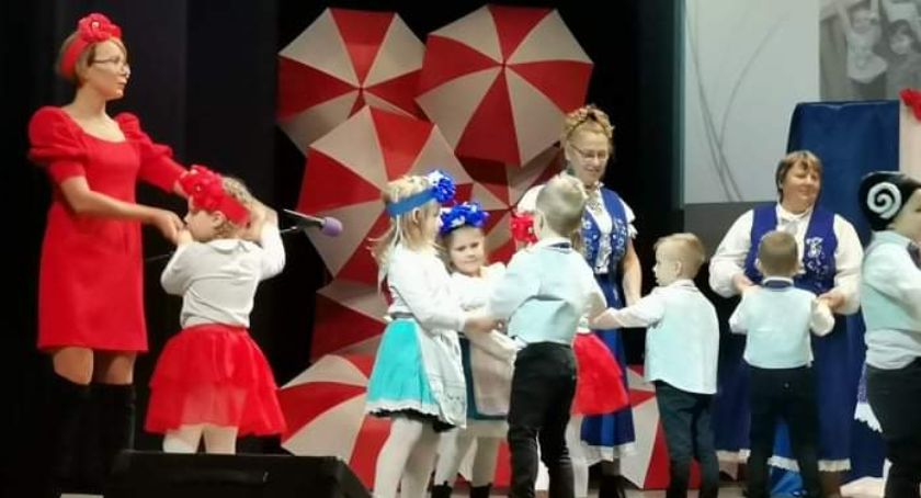 Patriotyczne występy przedszkolaków z Lipki