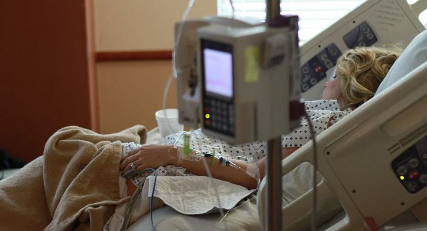 Najwięcej zgonów od początku IV fali pandemii