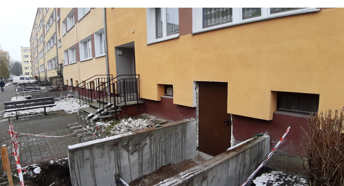 Mieszkańcy zgłaszają, spółdzielnia robi – dodatkowe wejścia do bloków!