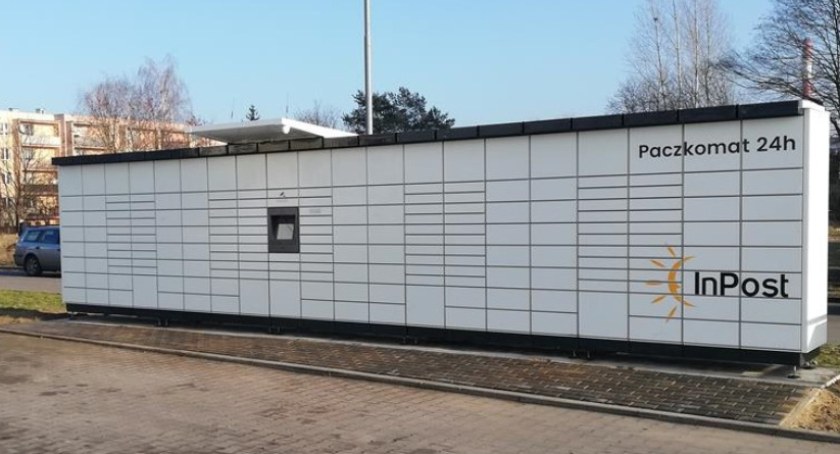 Odbiór i wysyłka paczki Złotów - sprawdź Paczkomat w okolicy