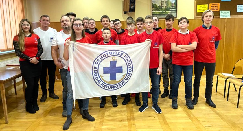 Młodzi ratownicy zasilają WOPR