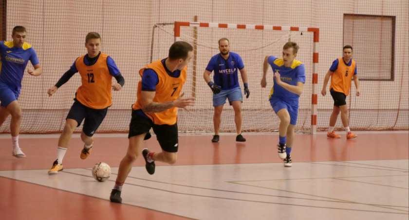 Poznajcie półfinalistów Złotowskiej Ligi Futsalu  