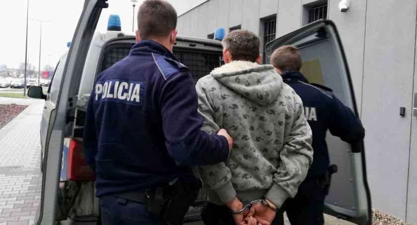 Kierowca pod wpływem amfetaminy, pasażer z narkotykami