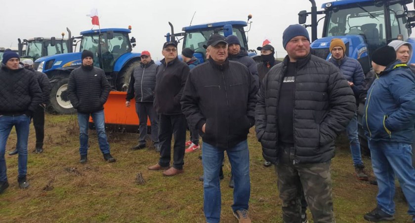Dzisiejszy protest na trasie Jastrowie – Podgaje. Relacja fotograficzna