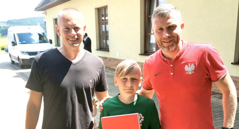 Ojciec i syn na zagranicznych boiskach