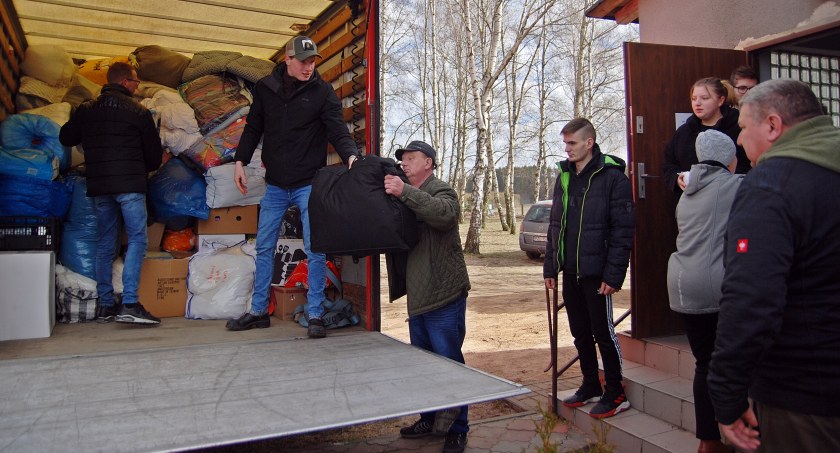 Sołectwo Nowa Święta we współpracy z Holendrami i tamtejszą Polonią na pomoc Ukrainie