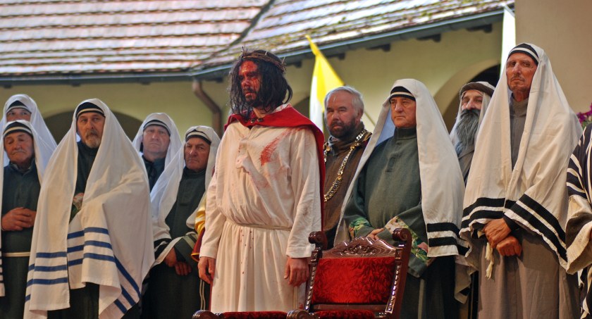 Misterium w Górce Klasztornej w intencji pokoju i ofiar wojen na Ukrainie