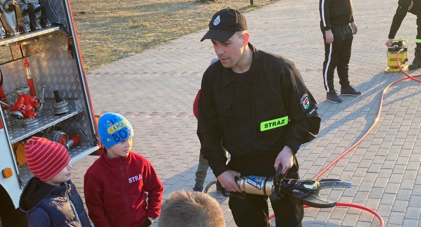 Młodzi adepci pożarnictwa w Okonku