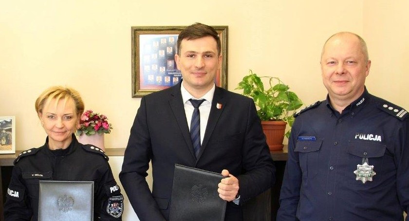 Takiej liczby policjantów w Zakrzewie nie było nigdy