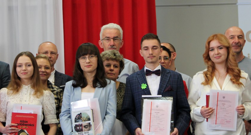 Pożegnanie maturzystów w I LO w Złotowie