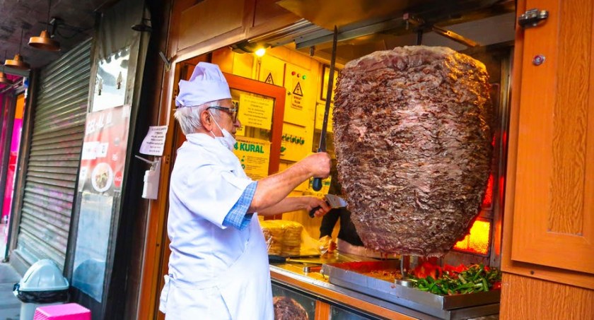 Turecki kebab: najwyższa jakość, nietuzinkowe doznania
