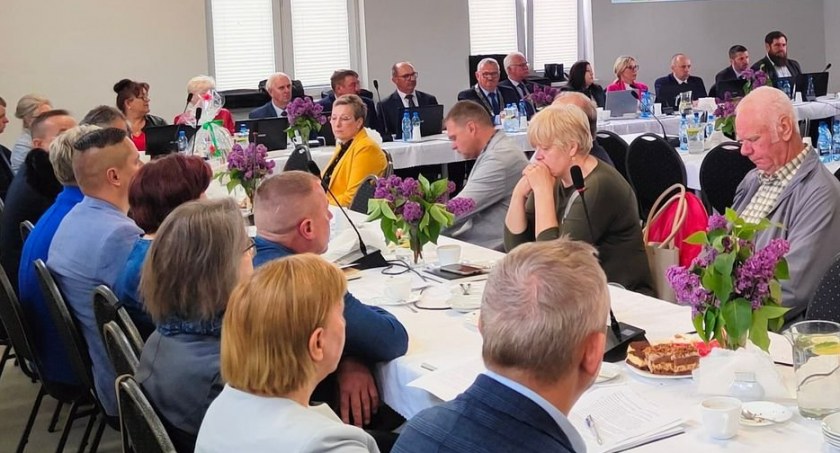 Udzielono absolutorium i wotum zaufania