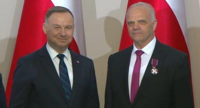 Prezydent odznaczył starostę złotowskiego Ryszarda Goławskiego