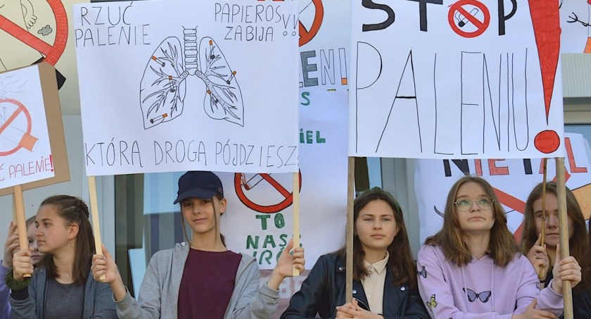 Stop papierosom!