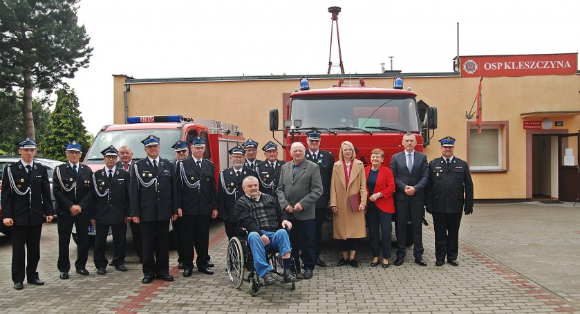 Wręczenie dodatków do emerytur dla strażaków w gminie Złotów