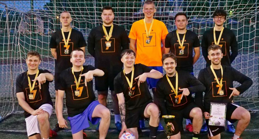 SIP 7 mistrzem Złotowskiej Ligi Szóstek Piłkarskich