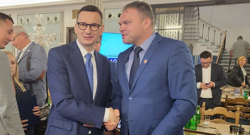 Samorządowcy spotkali się z premierem
