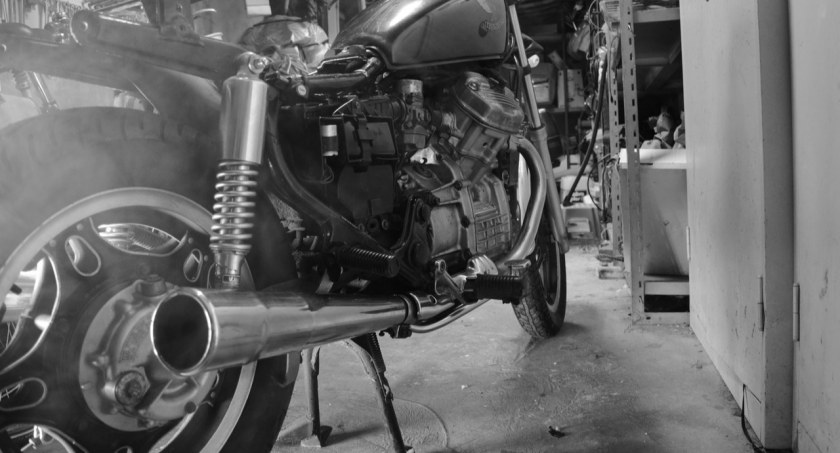 Jaki wydech do motocykla powinniśmy wybrać, żeby być zadowolonym i uniknąć mandatu?