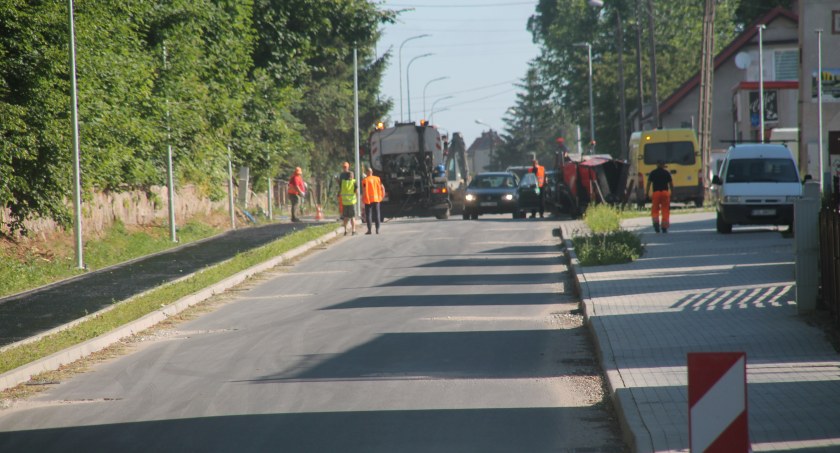 Przebudowa Zamkowej potrwa jeszcze długo
