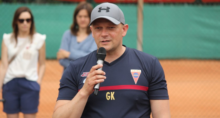W Sparcie Złotów bez rewolucji 