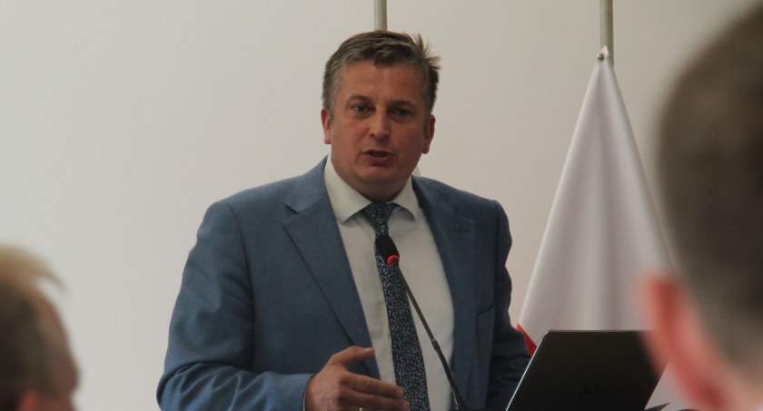 Radni dalej nie mają zaufania do burmistrza