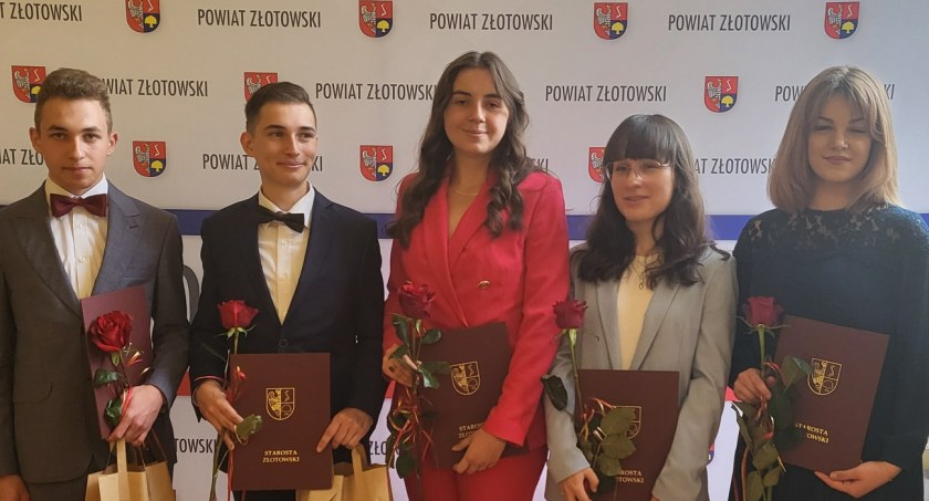 Nagrody Starosty Złotowskiego dla najlepszego absolwenta szkoły