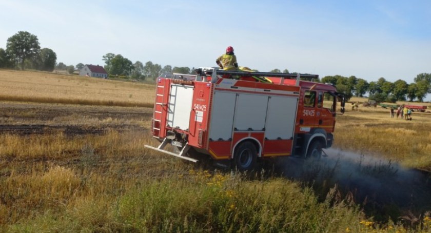 Pożar zboża w Wilczych Laskach