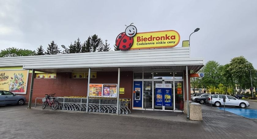 Biedronki otworzą się w każdą niedziele?
