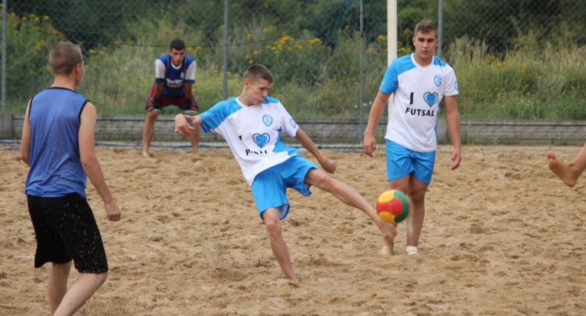 Turniej piłki plażowej w Jastrowiu