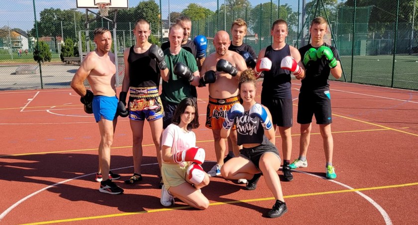 Letni kurs samoobrony ze ZCAS-em