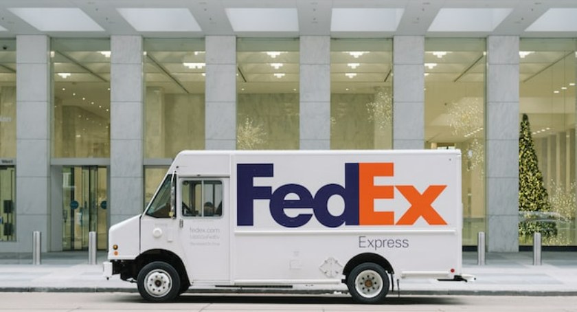 Historia firmy kurierskiej FedEx