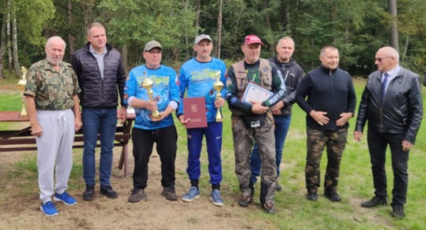 Reprezentacja Gminy Złotów z Pucharem Przewodniczącego 