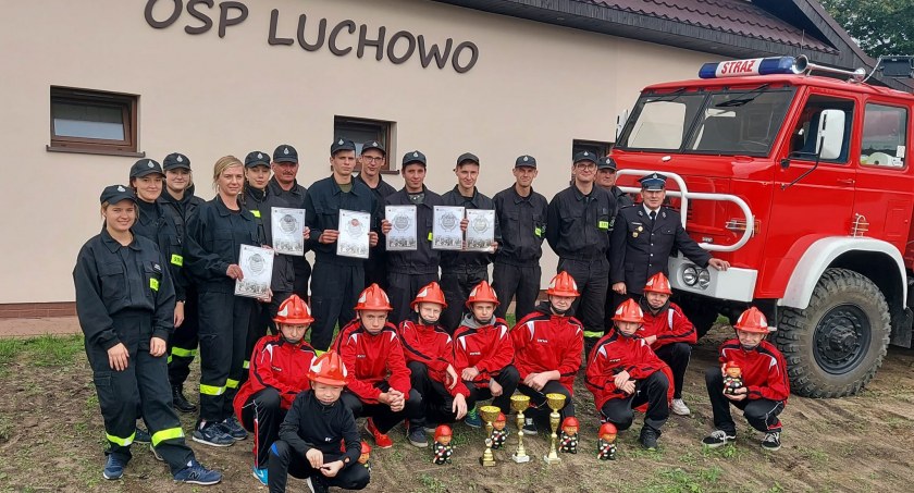 OSP Luchowo i OSP Wiktorówko na podium