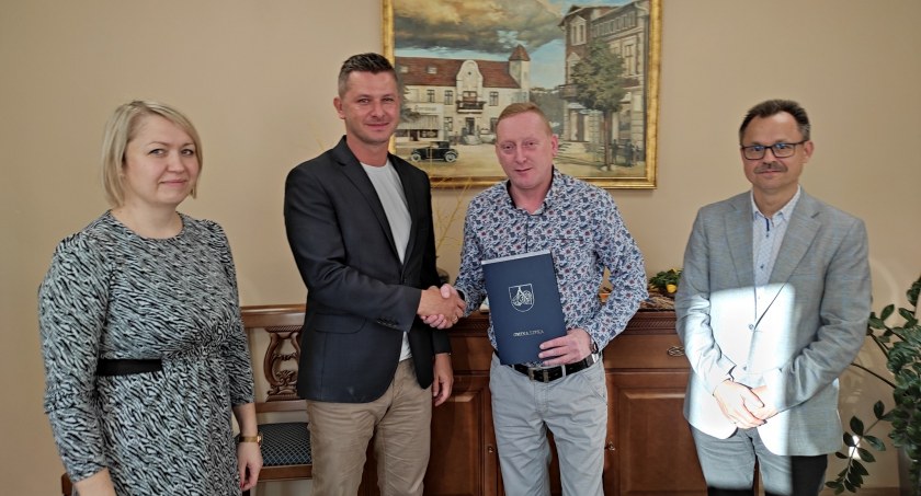 Podpisano umowę na Centrum Sportowo-Turystyczne w Łąkiem