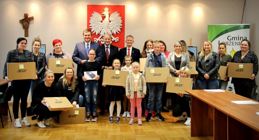 Laptopy w Łobżenicy rozdane