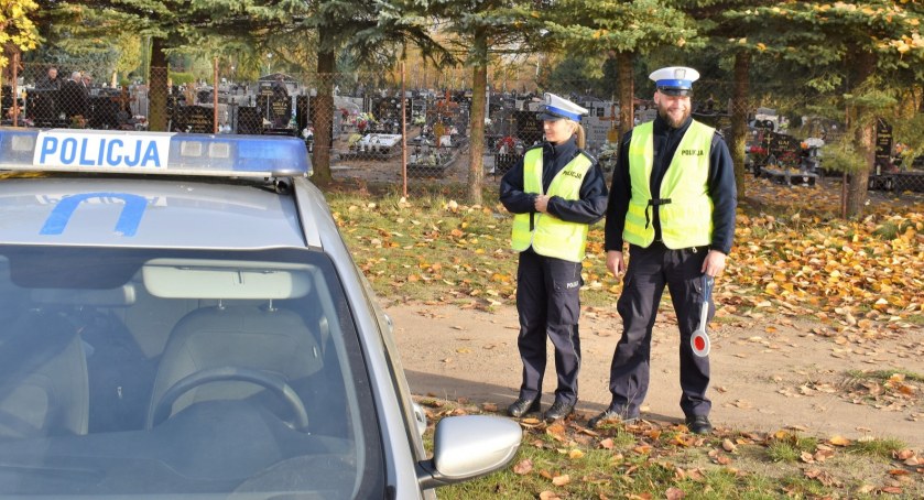 Policja ostrzega - okres Wszystkich Świętych to doskonała okazja dla złodziei