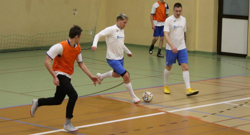 Amatorska Liga Halowej Piłki Nożnej w Jastrowiu - kolejka V