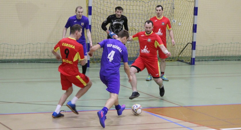 Amatorska Liga Halowej Piłki Nożnej w Jastrowiu - kolejka VII