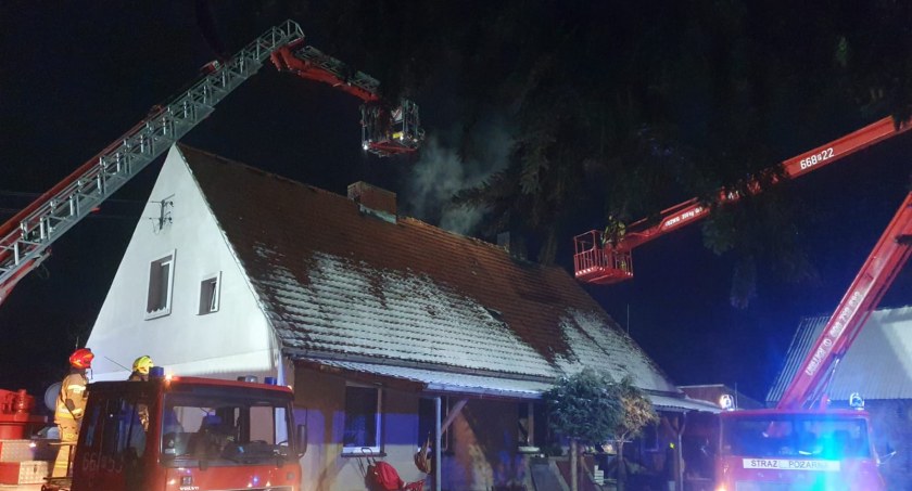 Pożar poddasza w Drożyskach Małych